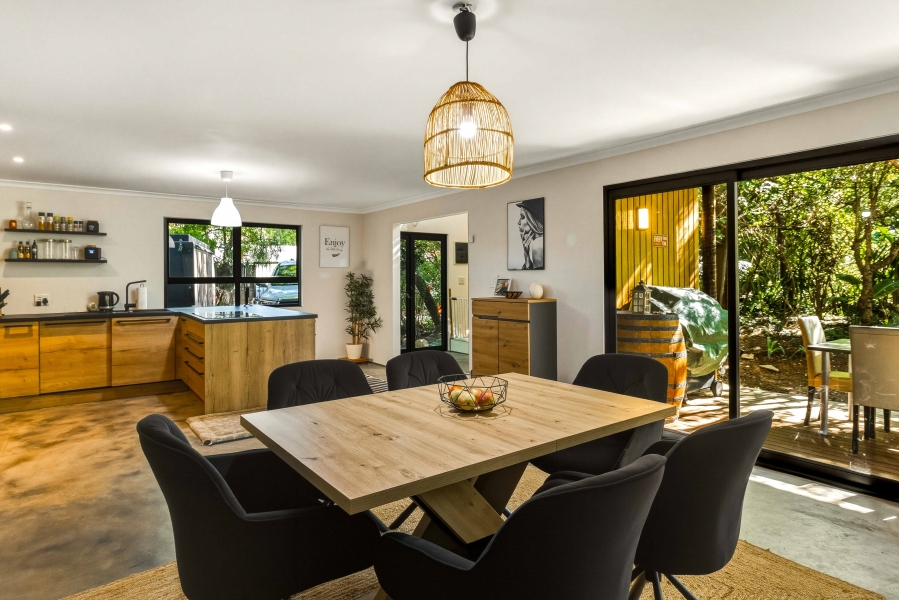9 Bedroom Property for Sale in Golden Acre Western Cape